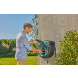 Gardena PowerRoll XL vægmonteret slangekasse til 35 m, turkis – uden batteri 18640-55